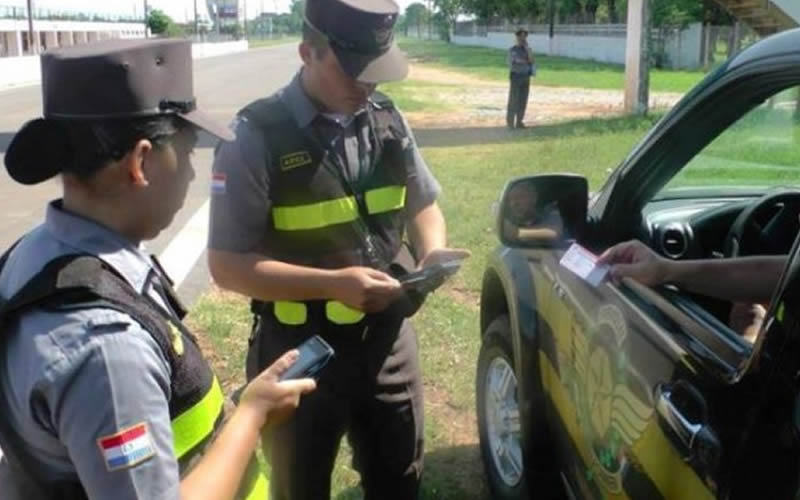 SEIS DEMORADOS POR ALCOTEST POSITIVO EN EL GUAIRÁ