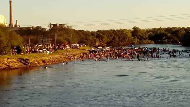 Hubo más de 2.000 personas en la playa de Iturbe el día que se ahogó el joven Adán Reyes