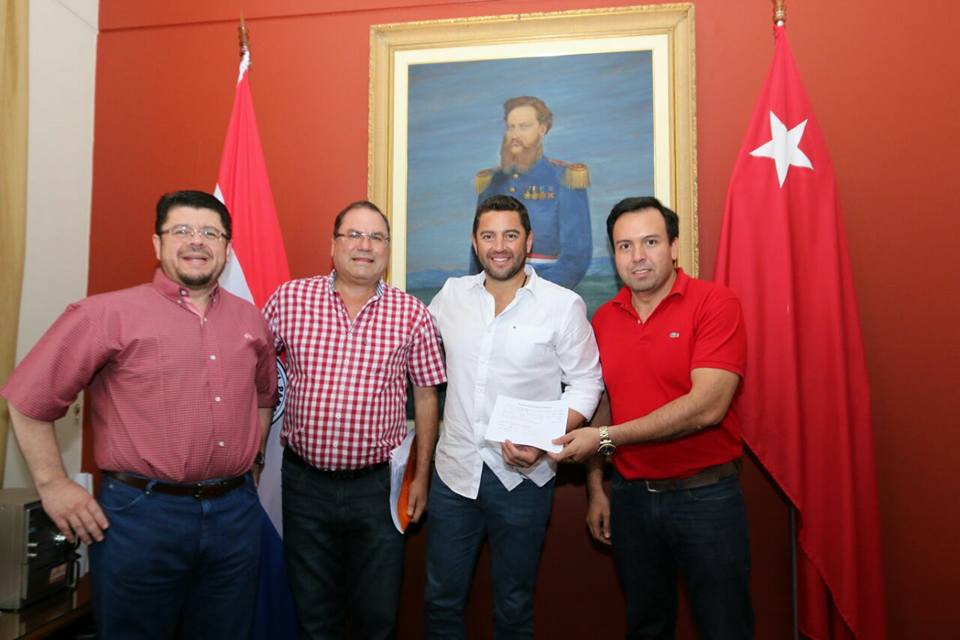 Recolectaron 22 mil firmas pro reelección en el Guairá
