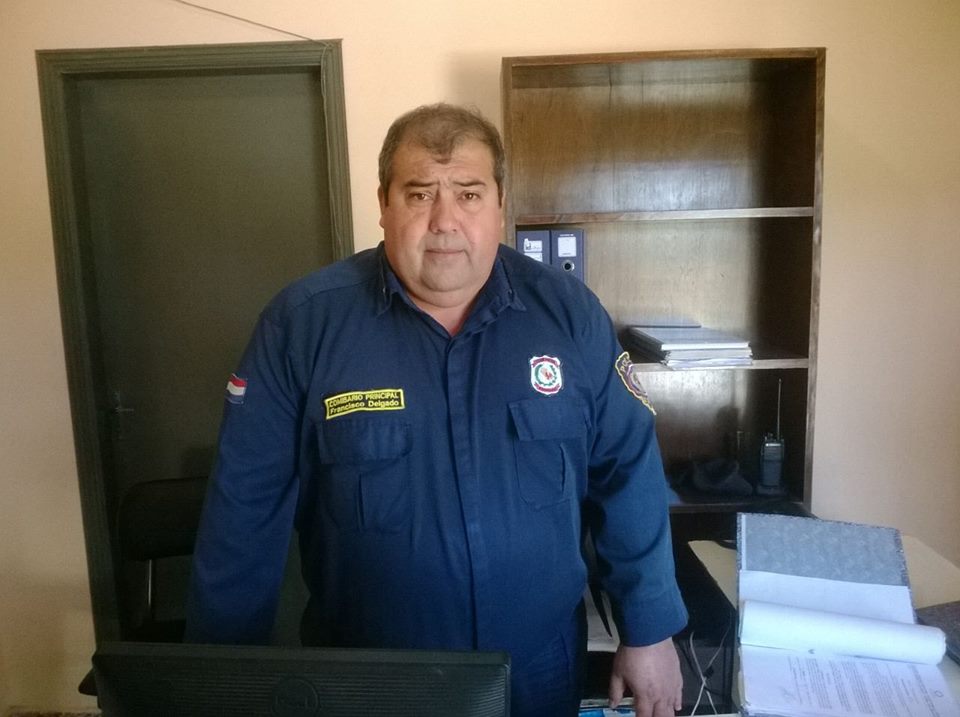 Adolescentes de 13 y 14 años ocasionan accidente de tránsito en Barrio Ybaroty de Villarrica