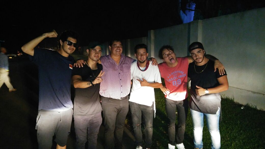 Corte de energía eléctrica casi dejó sin fiesta a San Salvador