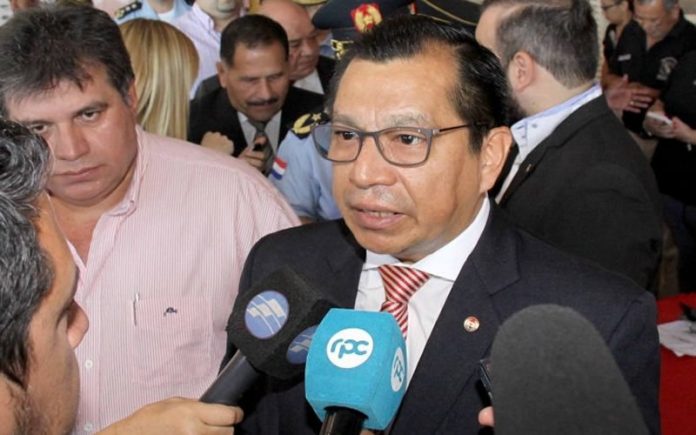 Ministro del Interior cuestiona rápida liberación de campesinos
