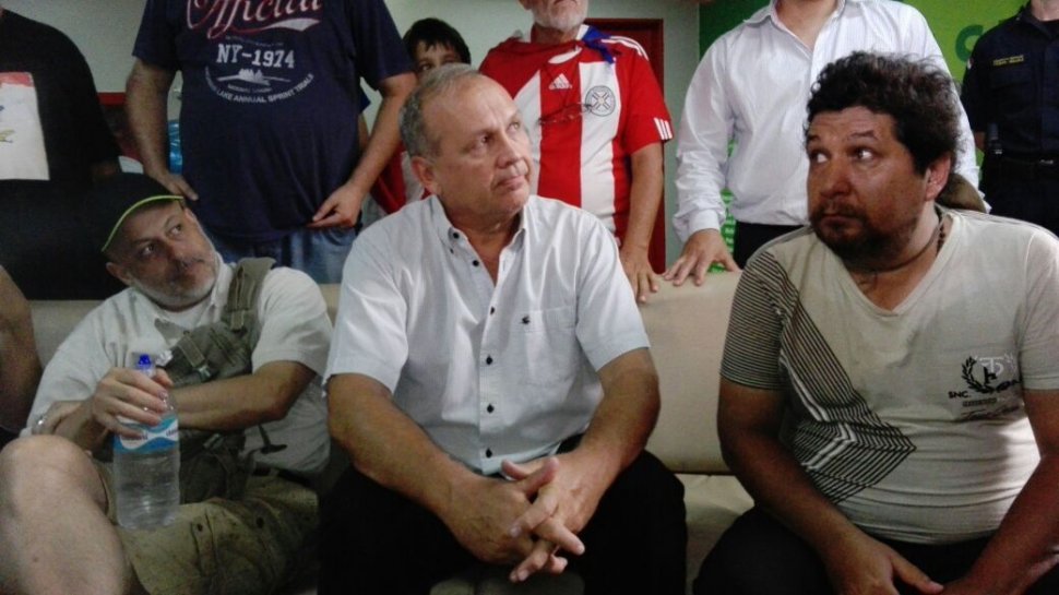 “Decoradores” llegan a Asunción