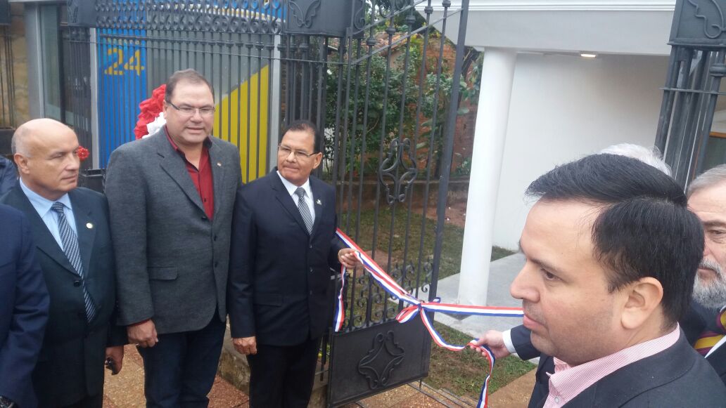 Unves celebra sus 10 años inaugurando obras