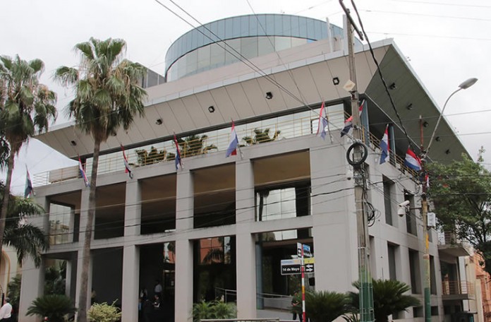 Iniciativa ciudadana busca eliminar “listas sábanas”