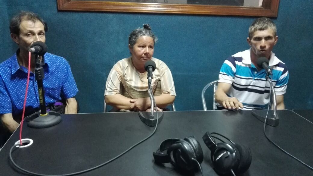 Padres de Familia de escuela de San Salvador  dicen que endurecerán medida si no tienen respuesta del MEC