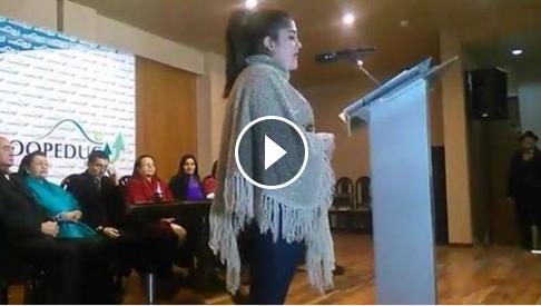 Coopeduc entregó becas universitarias