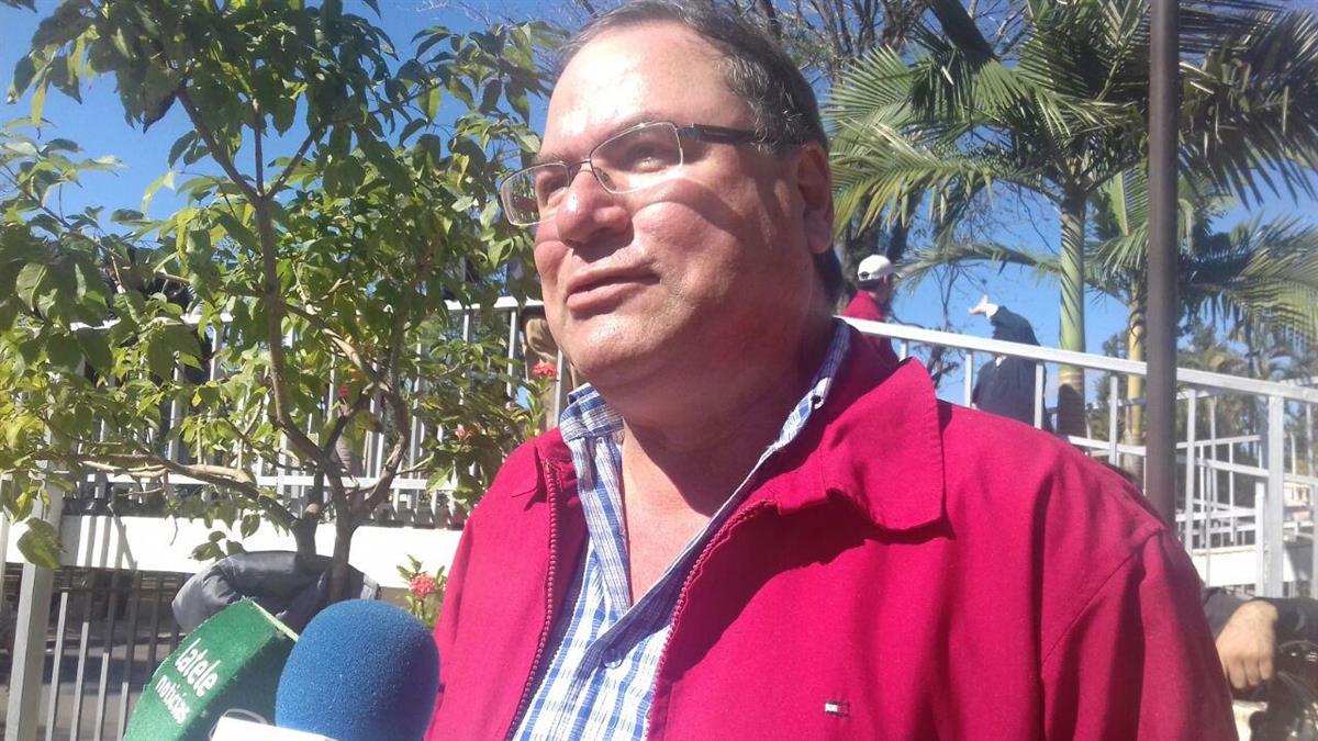 Horacio Torres y Bubi Lichi, Planilleros de la Gobernación?