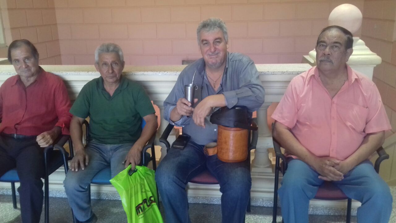 Municipalidad entrega 6 millones de guaraníes a «Amigos del Arpa»