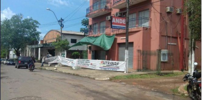 En Villarrica ANDE hace reclamo por corte de energía