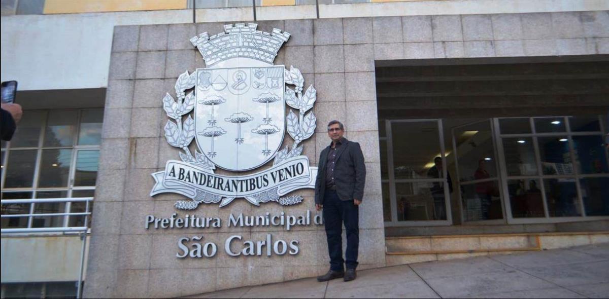 El Gobernador electo de Guairá Juan Carlos Vera Báez hablo de su viaje al extranjero