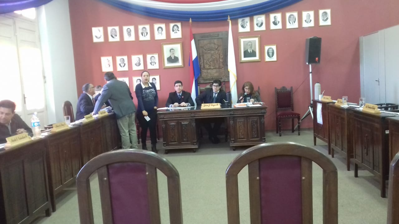 Juan José Unger seguirá siendo presidente de la Junta Municipal