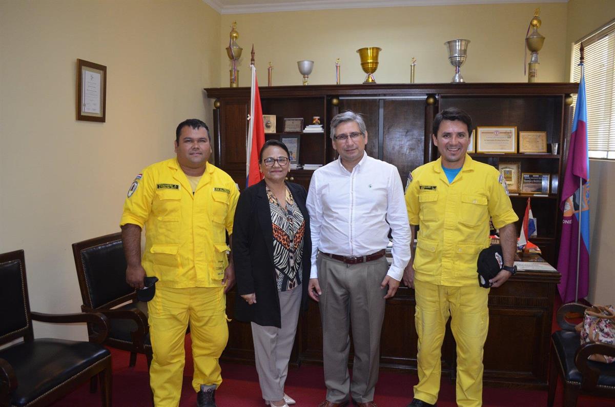 APORTE SOLIDARIO DE LA GOBERNCIÓN DEL GUAIRÁ A BOMBEROS DE MAURICIO JOSÉ TROCHE