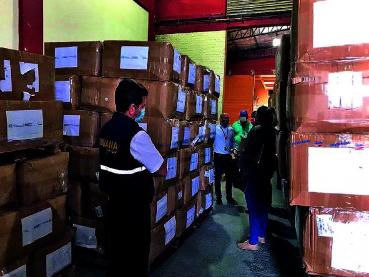 A un mes y medio de la denuncia, sin imputados por compras chinas.