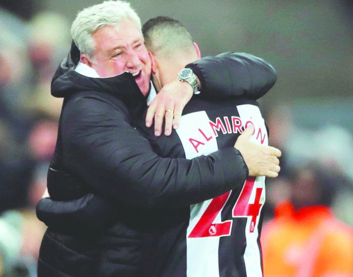 «Almirón es el sueño de cualquier entrenador».