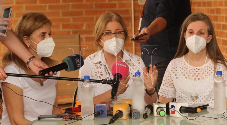 Hija de Óscar Denis afirma que reciben informaciones falsas sobre su padre.