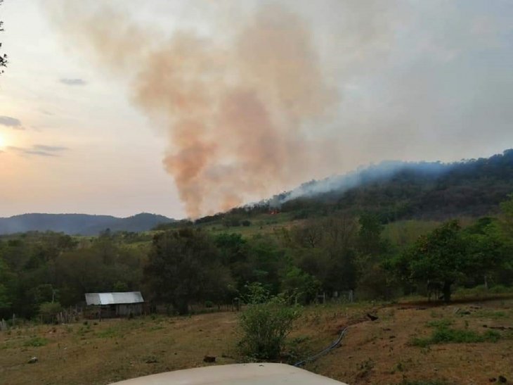 Lluvias reducen incendios en el Ybytyruzú y bomberos festejan.
