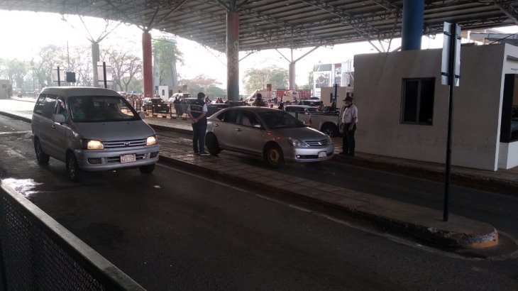 Paraguayos podrán ingresar durante las 24 horas desde el Brasil por el Puente de la Amistad
