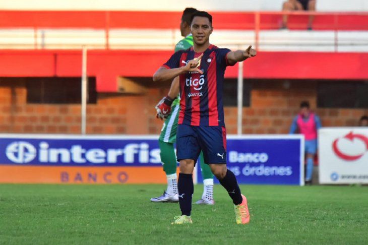 Cerro gana con apuros en Los Jardines.