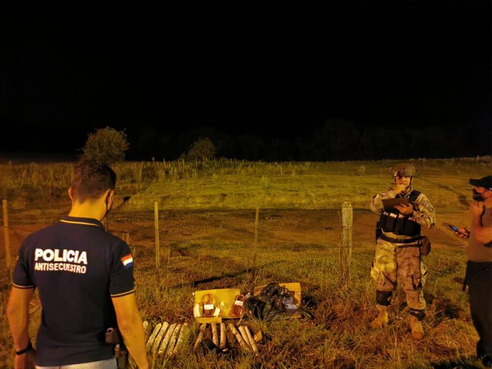 Incautan 18 kilos de dinamita en gel trasladada en un colectivo.