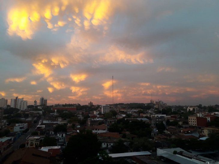 Meteorología pronostica un lunes soleado y con ambiente caluroso