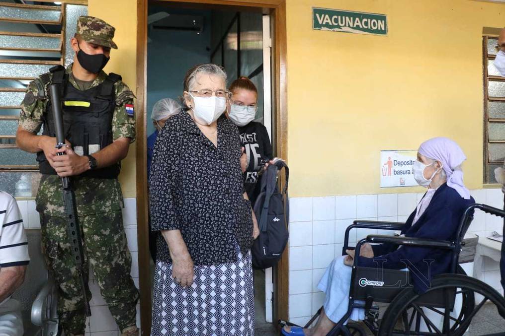 Vacunados vip en el Este: de los 145 inmunizados, 110 son los privilegiados.
