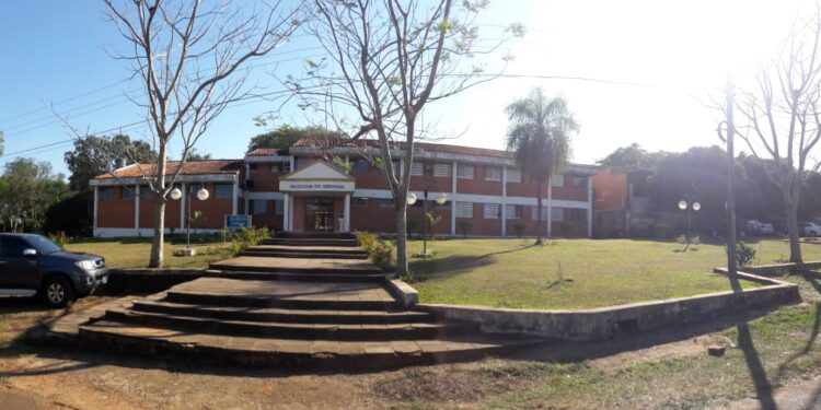 Universidad Católica de Villarrica cumple 61 años de vida institucional.