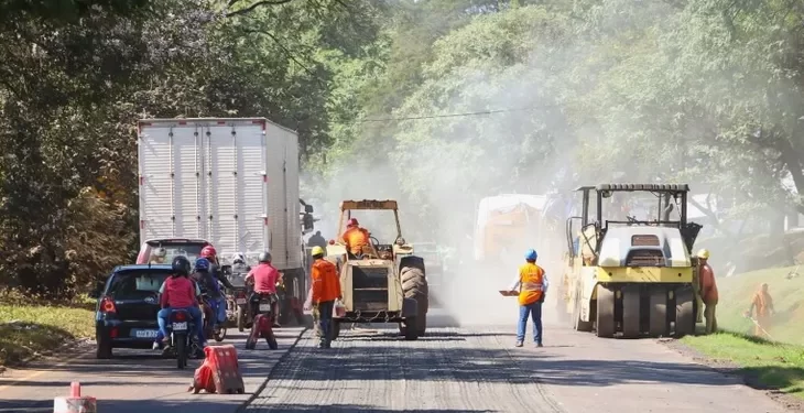 Deuda del Estado con constructoras ronda los USD 380 millones.