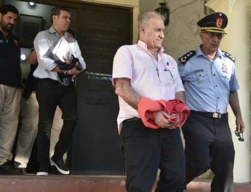 Jueza ordena captura de Ramón González Daher para reclusión en Tacumbú.