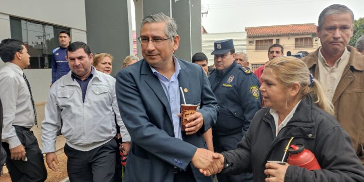 Gobernador Juan Carlos Vera aguarda corte administrativo para asumir nuevamente poder ejecutivo.