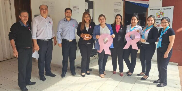 Organizan actividad para concienciar sobre detección temprana del Cáncer de Mamas.