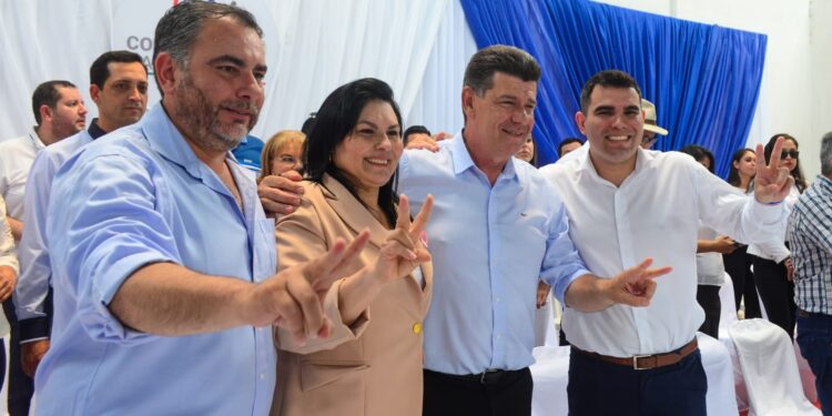 Precandidatos de la Concertación se reunieron en Villarrica