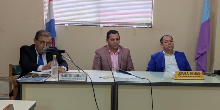 Gobernador Interino Richard Peralta presentó a su nueva nómina de funcionarios.