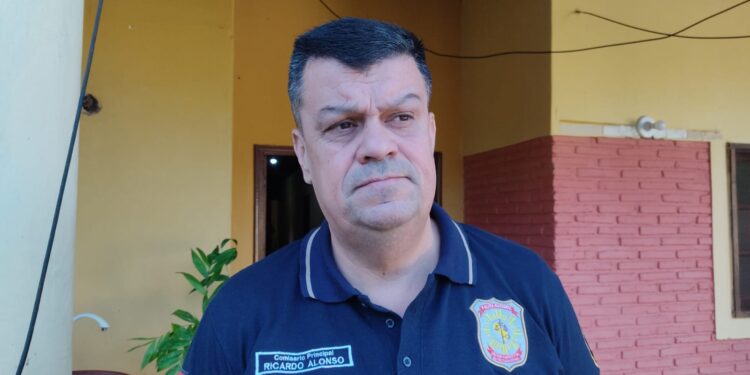 Aprehendieron a 3 jóvenes por perturbación de la paz pública.