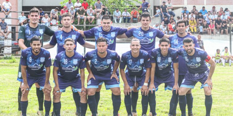 Esta tarde se miden Atlético Central y Caroveni por la Liga Guaireña de Futbol.