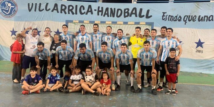 Handball: Jugador de Villarrica lamentó los puntos perdidos ante Caaguazú.