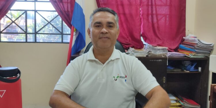 Reportan una gran cantidad de solicitud de titulación de terrenos en el INDERT.