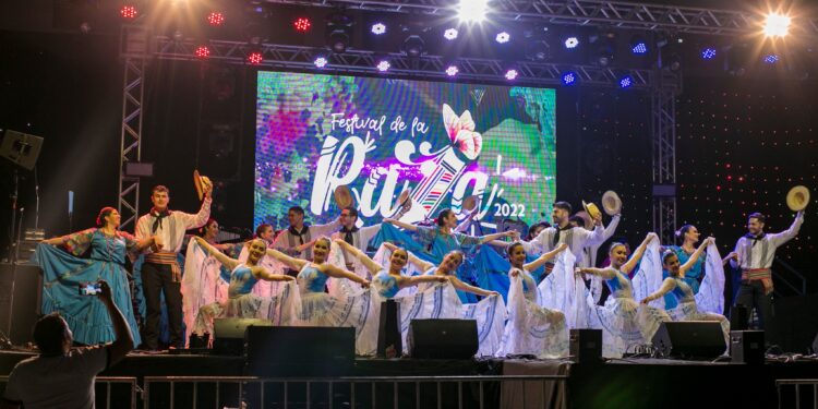 Iniciaron trabajos organizativos para el Festival de la Raza.