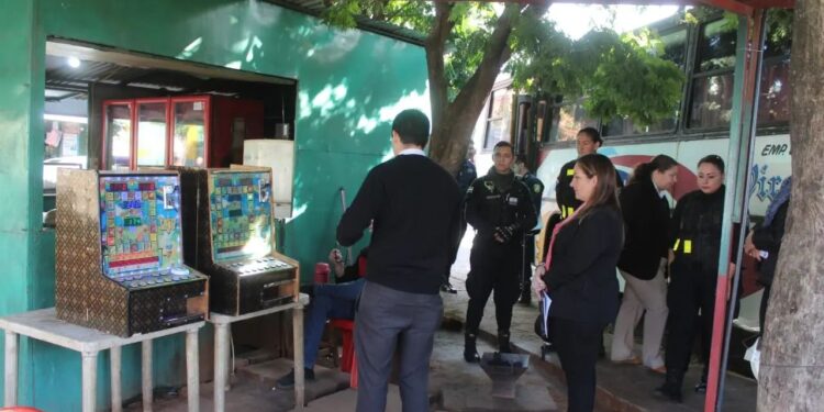 Realizaron controles de las máquinas tragamonedas en Villarrica.