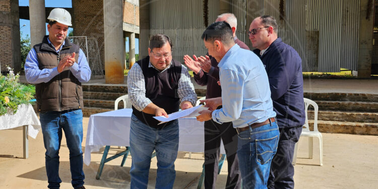 Anunciaron la construcción del techo del Santuario de Itapé.