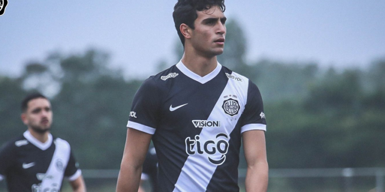 Kevin Parzajuk se suma a Guaireña FC.