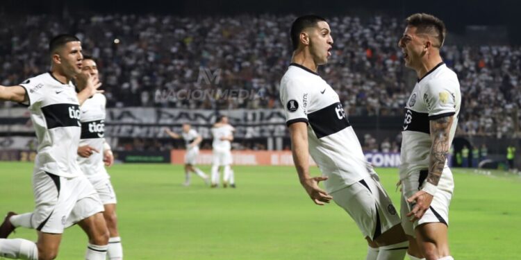 Con autoridad y contundencia, Olimpia gana su grupo y se ilusiona en la Libertadores.