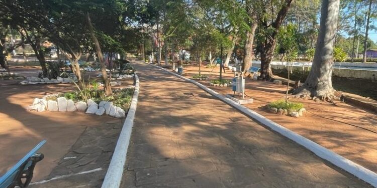 En Villarrica se centran en los proyectos de limpieza y hermoseamiento de la ciudad.