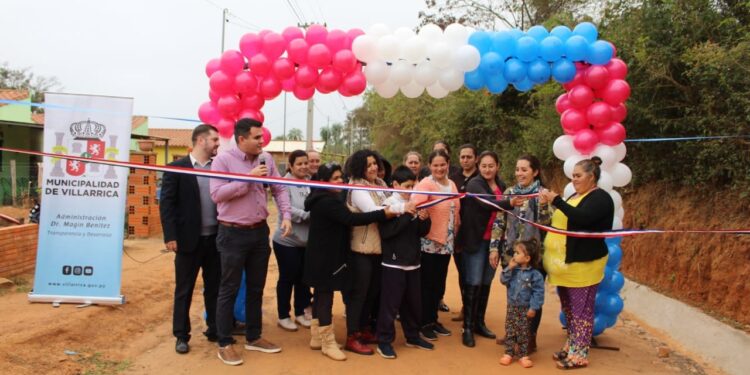 Alrededor de 60 familias fueron beneficiadas con una obra de empedrado.