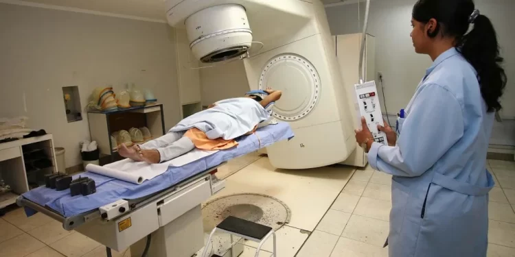 Expresiones de futuro ministro de Salud sobre enfermos terminales “generan zozobra” en pacientes con cáncer.