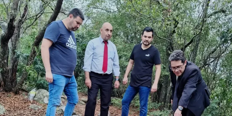 Necropsia no determina identidad de restos óseos, pero familia dice que son de María Ramona.