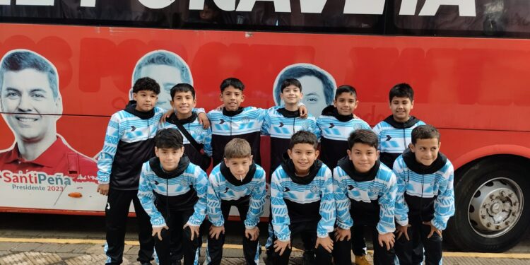 Futbol de Salón: La C11 de Villarrica buscará la clasificación a series finales ante Cambyretá.