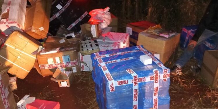 Asaltan camión de encomiendas en Itapúa.
