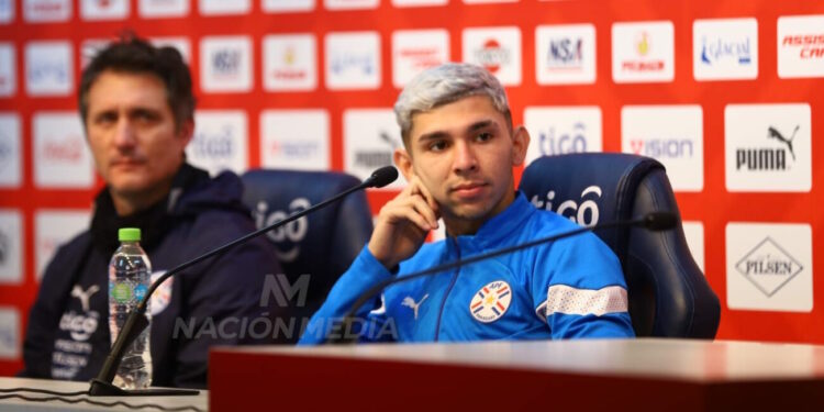 Julio Enciso ya fue operado en el Brighton.