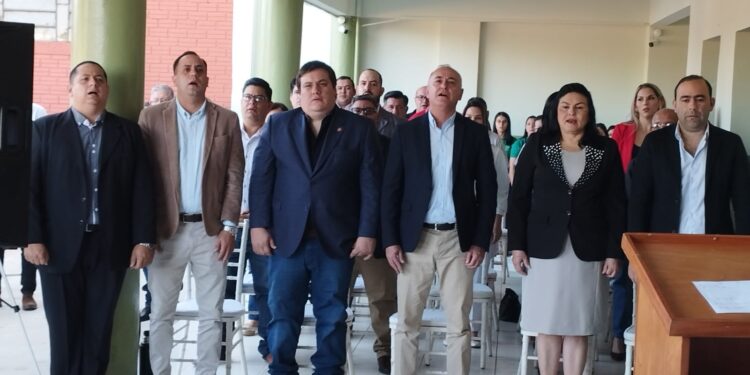Inauguran mejoras realizadas en el Policlínico San Miguel.